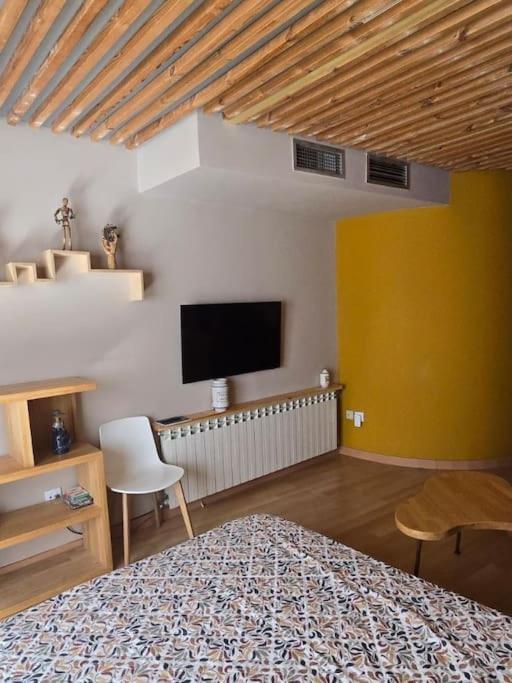 Apartment Estudio De Diseno Con Parking En El Centro