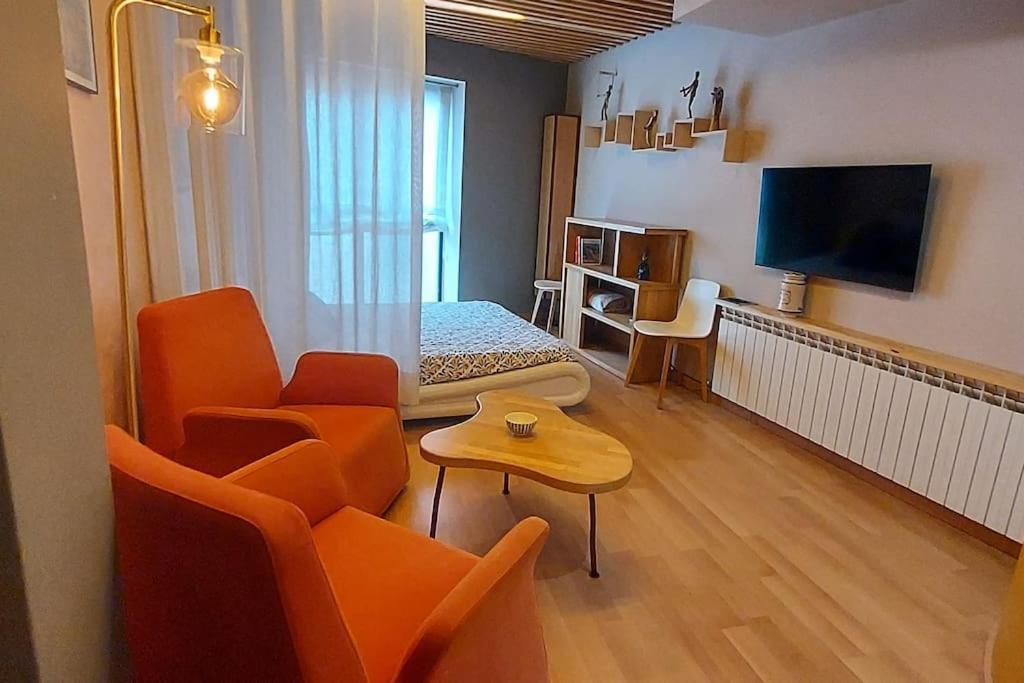 Estudio De Diseno Con Parking En El Centro Apartment *